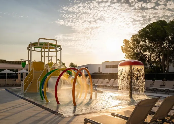 Otel Estival Maramar